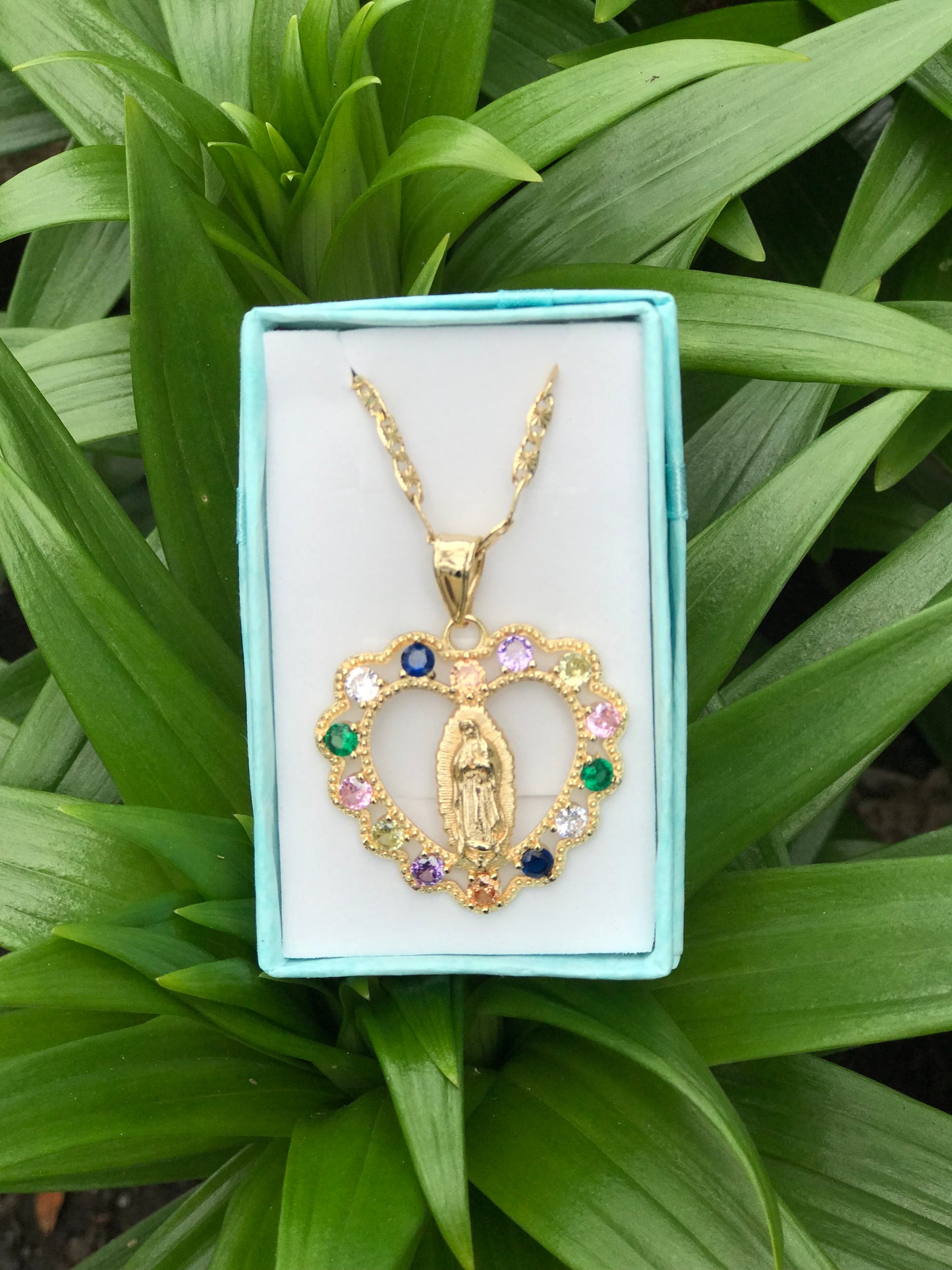 Virgencita Multicolor necklace