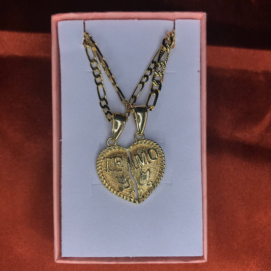 Te amo breakable heart necklaces