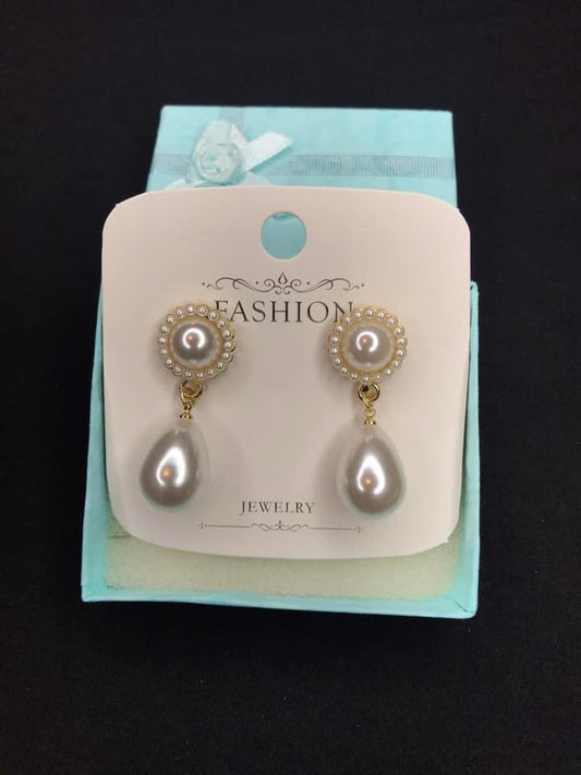 Pearl earrings