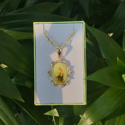 Virgen María necklace