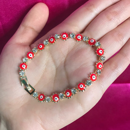 Red ojo bracelet